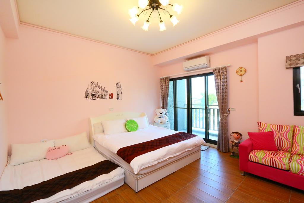 Birds Flower B&B Wujie Exterior foto