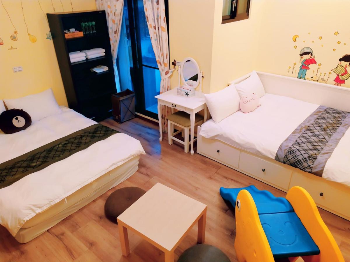 Birds Flower B&B Wujie Exterior foto